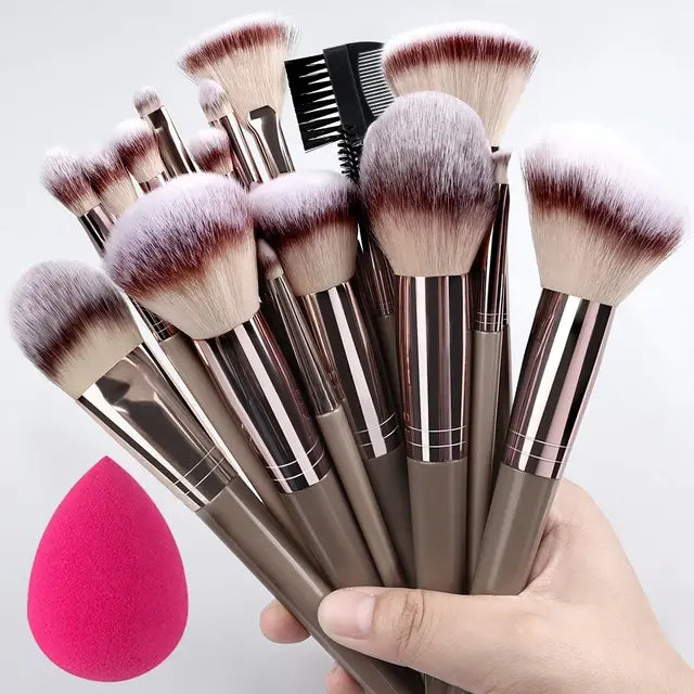 1/20pcs Professional Makeup Brushes Set Super Soft Detail Blush Highlighter Foundation Concealer Eyeshadow Beauty Tool