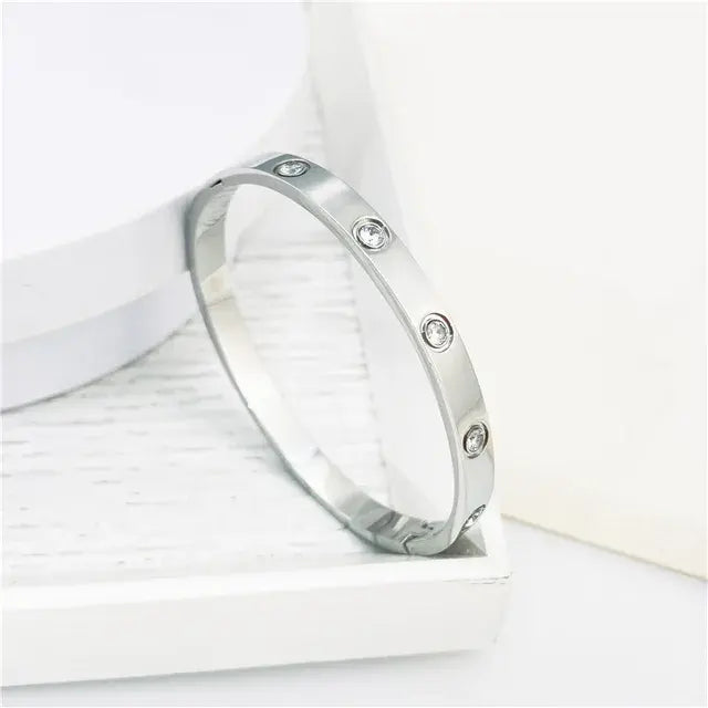 2024 New Design Cross Stud Zircon Bracelet Stainless Steel Bracelet For Women Brand Jewelry