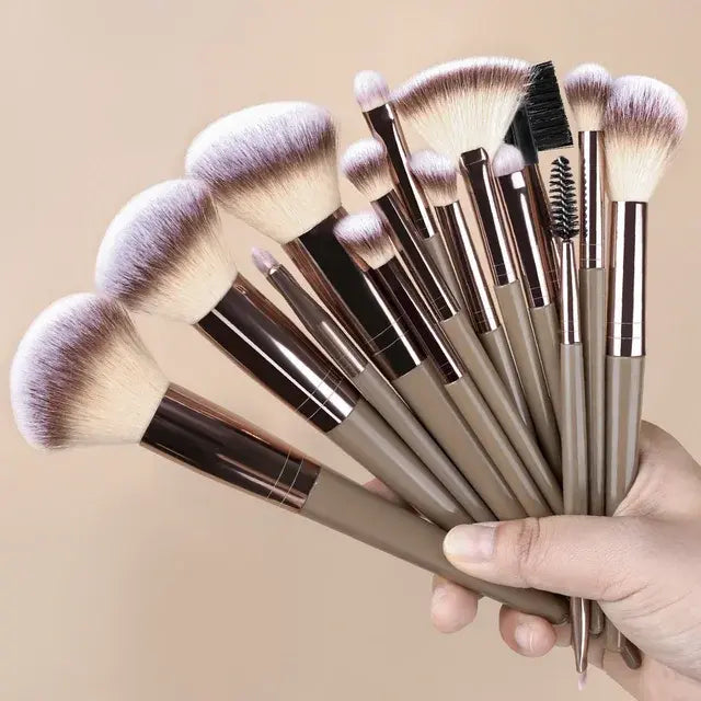 1/20pcs Professional Makeup Brushes Set Super Soft Detail Blush Highlighter Foundation Concealer Eyeshadow Beauty Tool