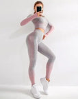 Seamless Ombre Long Sleeve Yoga Set: Women's High-Waisted Fitness Suit