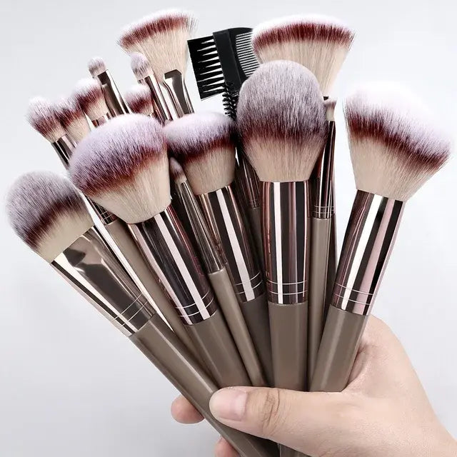 1/20pcs Professional Makeup Brushes Set Super Soft Detail Blush Highlighter Foundation Concealer Eyeshadow Beauty Tool